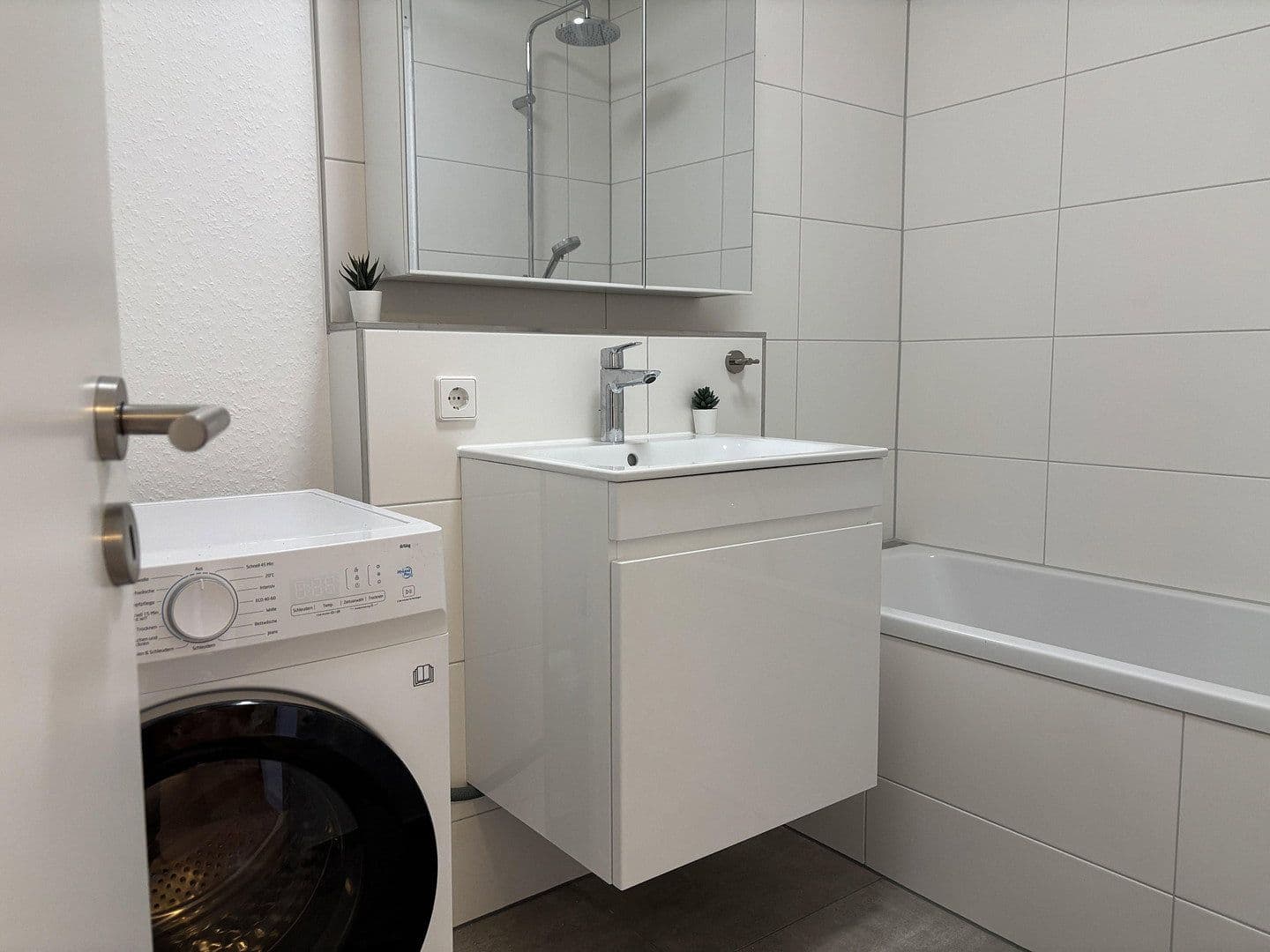 Predaj bytu 3-izbový 82 m², Ludwigsburg, Bádensko-Wurttembersko Predaj bytu 3-izbový 82 m², Ludwigsburg, Bádensko-Wurttembersko