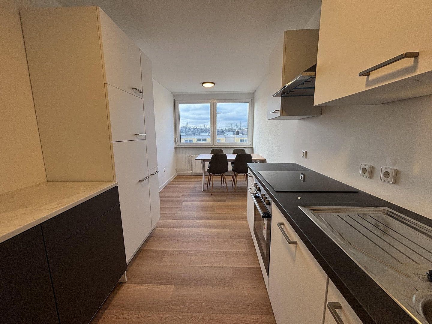 Predaj bytu 3-izbový 82 m², Ludwigsburg, Bádensko-Wurttembersko Predaj bytu 3-izbový 82 m², Ludwigsburg, Bádensko-Wurttembersko