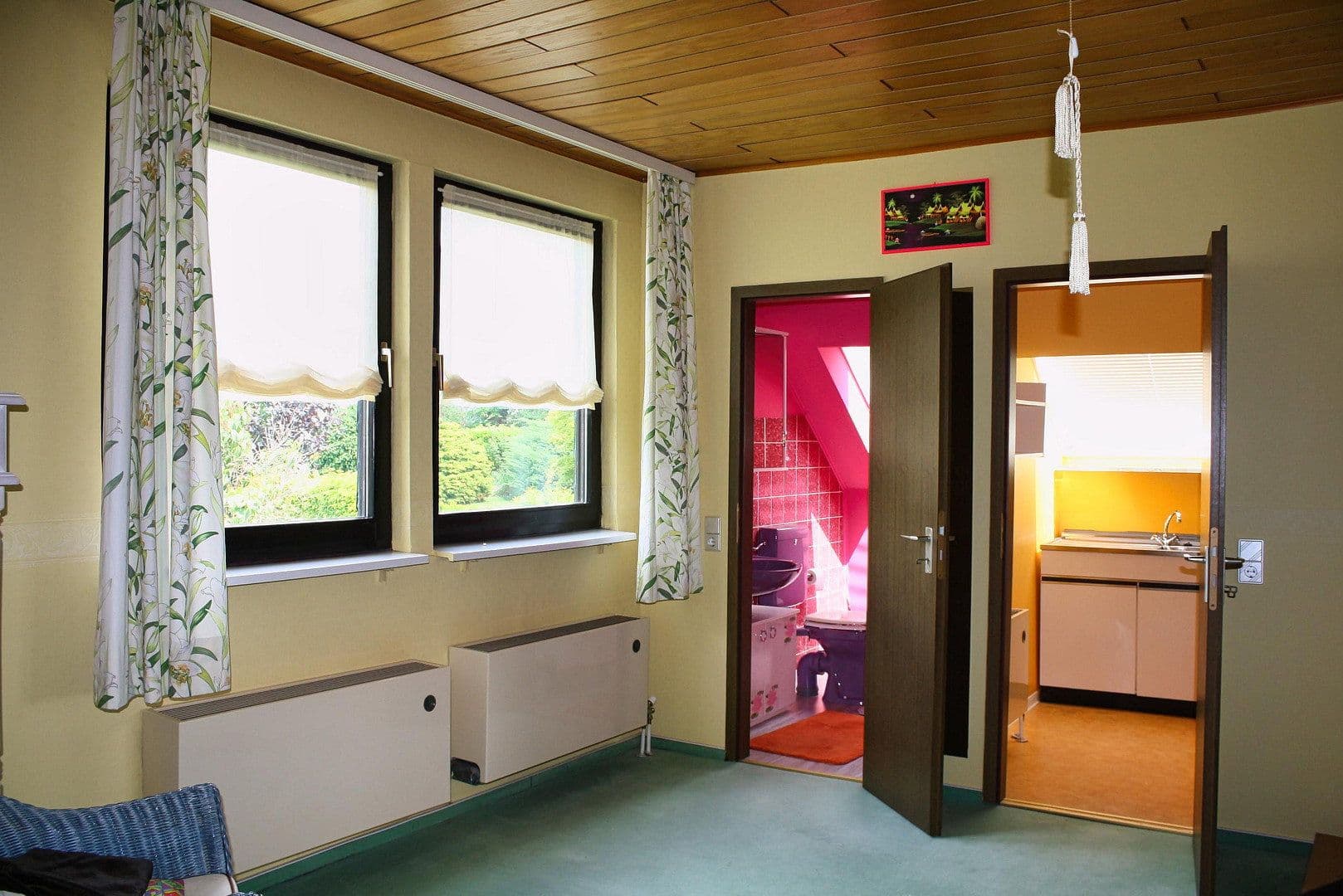 Predaj domu 245 m², pozemok 795 m², Niedernhausen, Hesensko Predaj domu 245 m², pozemok 795 m², Niedernhausen, Hesensko
