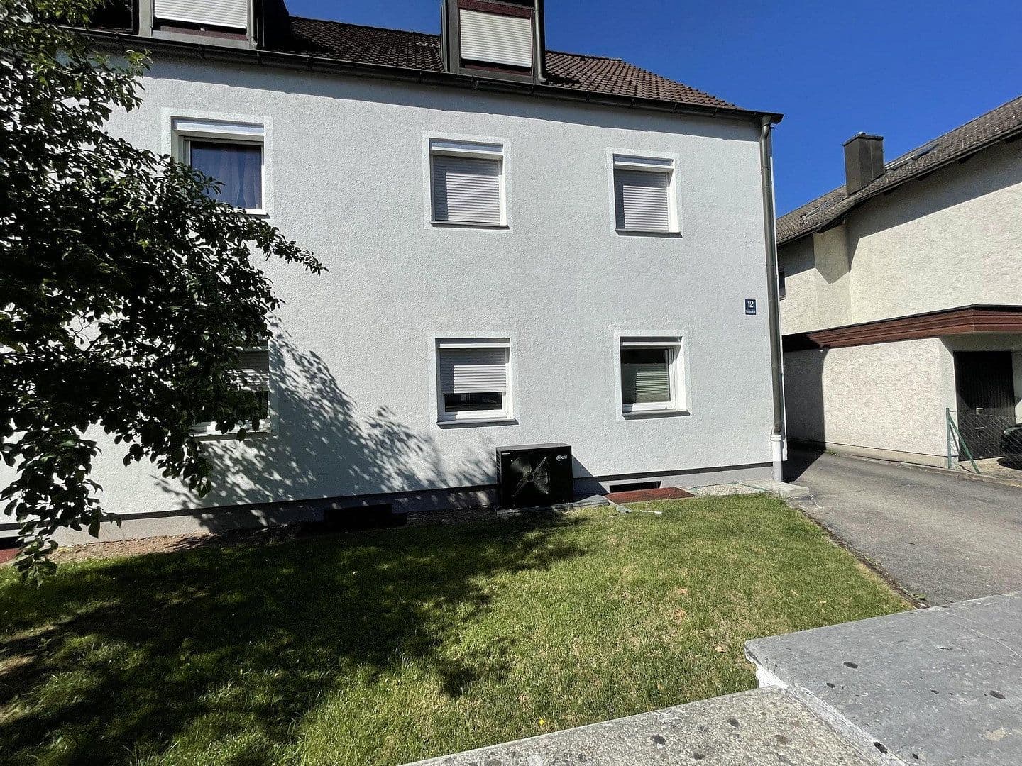 Prenájom bytu 2-izbový 45 m², Max-Rothschild-Straße 12, München, Bavorsko Prenájom bytu 2-izbový 45 m², Max-Rothschild-Straße 12, München, Bavorsko