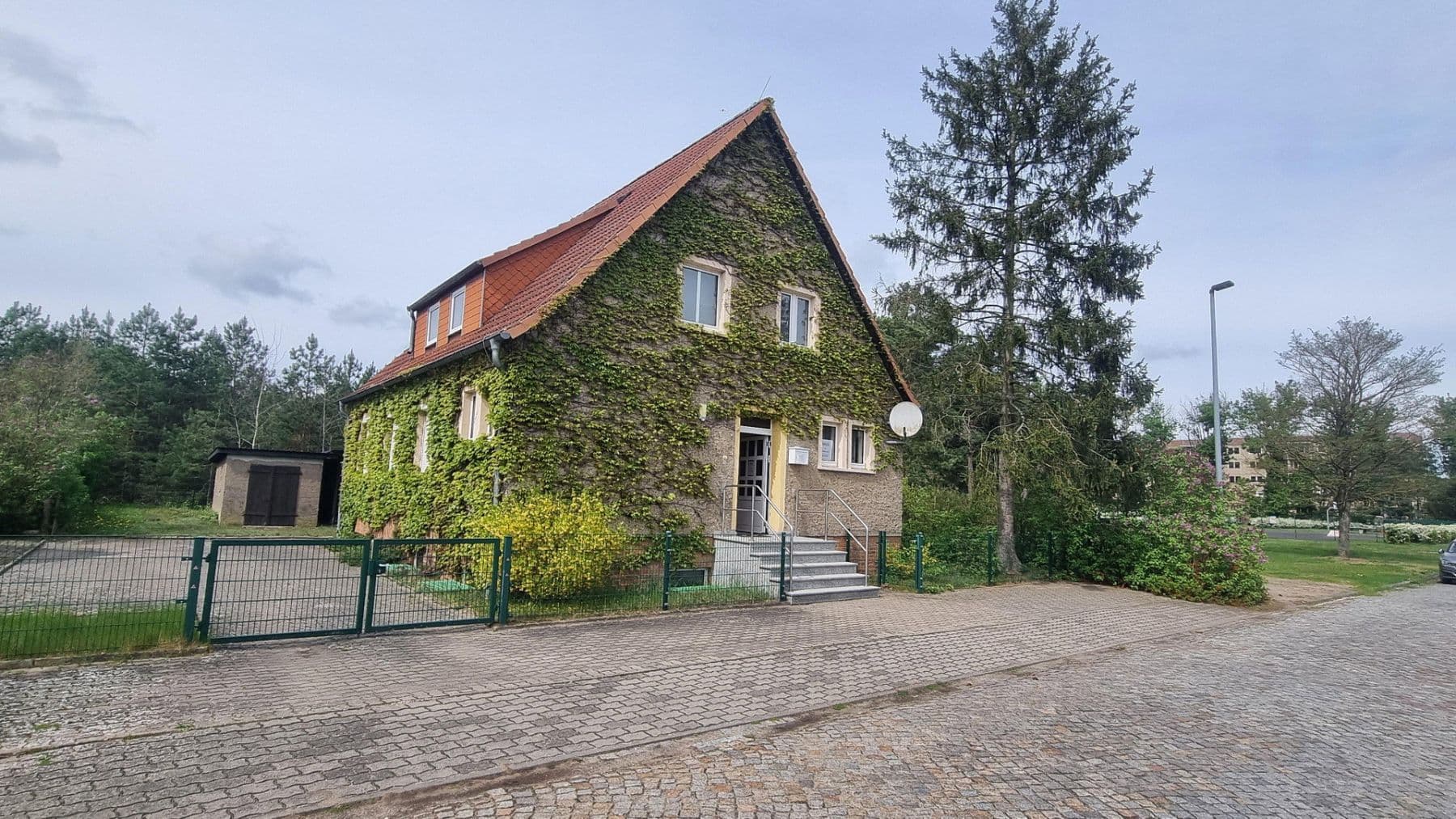 Predaj domu 170 m², pozemok 575 m², Lange Straße 9, Viereck, Meklenbursko-Predpomoransko Predaj domu 170 m², pozemok 575 m², Lange Straße 9, Viereck, Meklenbursko-Predpomoransko