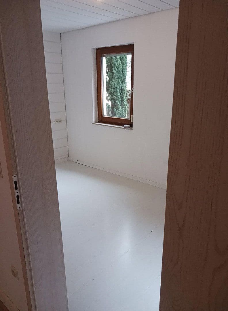 Predaj domu 178 m², pozemok 245 m², Feuchtstraße 2, Frickenhausen, Bádensko-Wurttembersko Predaj domu 178 m², pozemok 245 m², Feuchtstraße 2, Frickenhausen, Bádensko-Wurttembersko