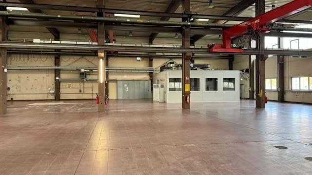 Prenájom nebytového priestoru 1.645 m², Remscheid, Severné Porýnie - Westfálsko Prenájom nebytového priestoru 1.645 m², Remscheid, Severné Porýnie - Westfálsko