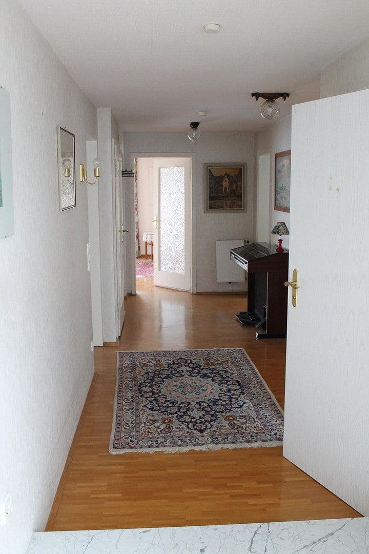 Predaj domu 410 m², pozemok 920 m², Crailsheim, Bádensko-Wurttembersko Predaj domu 410 m², pozemok 920 m², Crailsheim, Bádensko-Wurttembersko