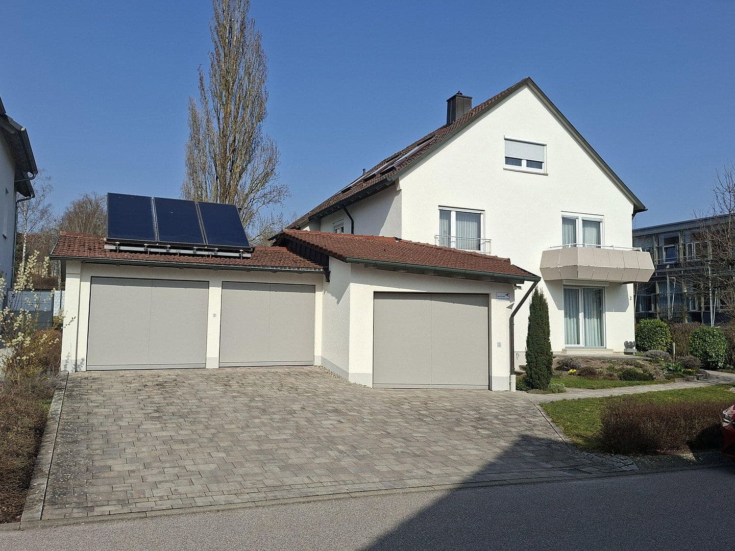 Predaj domu 410 m², pozemok 920 m², Crailsheim, Bádensko-Wurttembersko Predaj domu 410 m², pozemok 920 m², Crailsheim, Bádensko-Wurttembersko