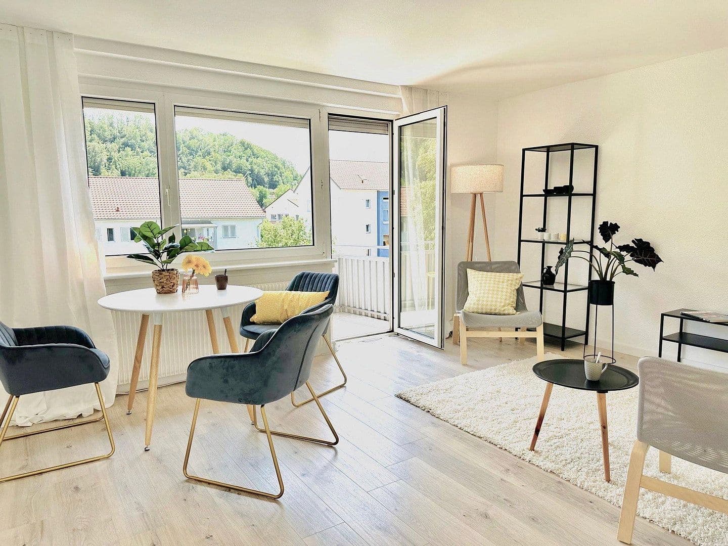 Prenájom bytu 3-izbový 64 m², Hugenmattweg 14, Lörrach, Bádensko-Wurttembersko Prenájom bytu 3-izbový 64 m², Hugenmattweg 14, Lörrach, Bádensko-Wurttembersko