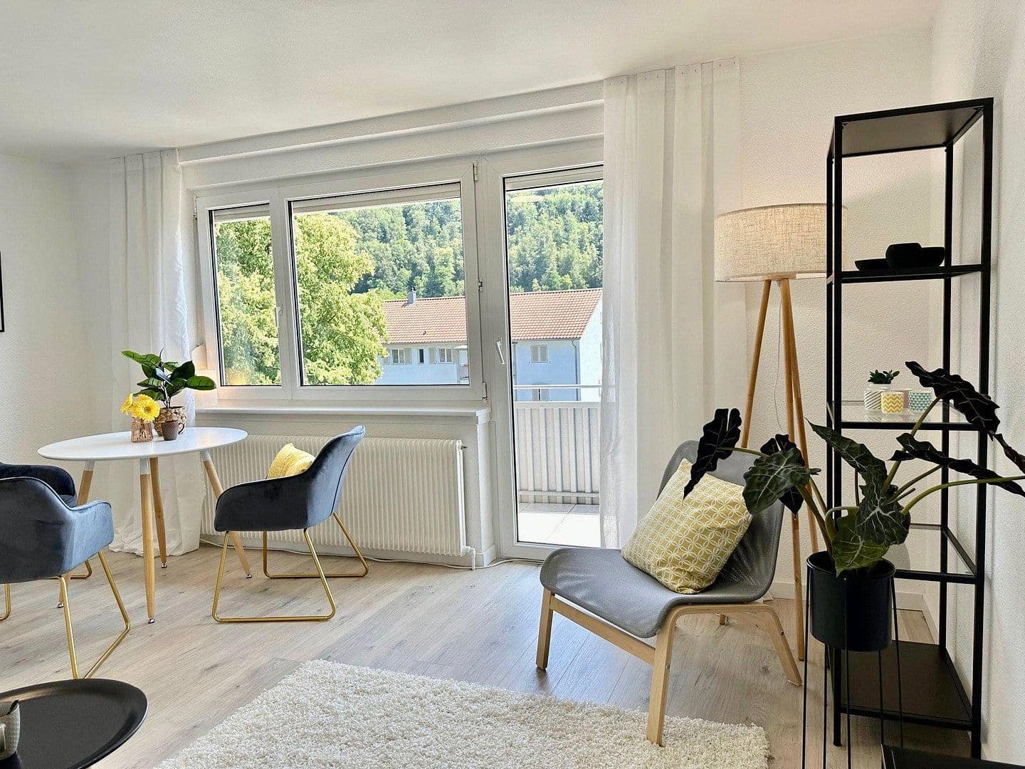Prenájom bytu 3-izbový 64 m², Hugenmattweg 14, Lörrach, Bádensko-Wurttembersko Prenájom bytu 3-izbový 64 m², Hugenmattweg 14, Lörrach, Bádensko-Wurttembersko