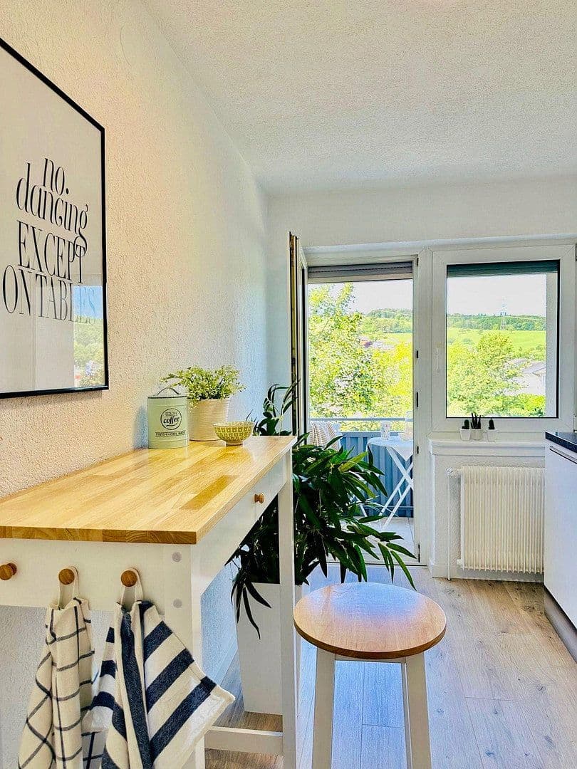 Prenájom bytu 3-izbový 64 m², Hugenmattweg 14, Lörrach, Bádensko-Wurttembersko Prenájom bytu 3-izbový 64 m², Hugenmattweg 14, Lörrach, Bádensko-Wurttembersko