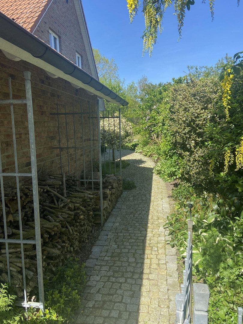 Predaj domu 160 m², pozemok 1.400 m², Leck, Šlezvicko-Holštajnsko Predaj domu 160 m², pozemok 1.400 m², Leck, Šlezvicko-Holštajnsko