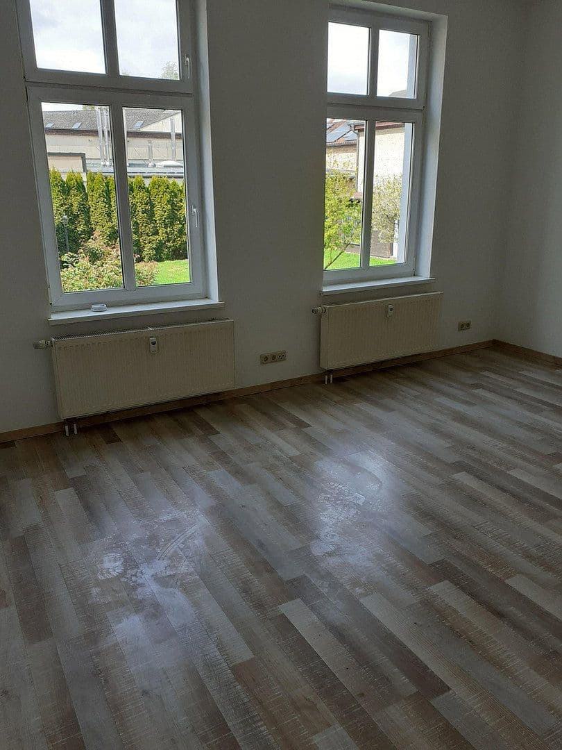 Prenájom bytu 3-izbový 75 m², Seestraße, Neustrelitz, Meklenbursko-Predpomoransko Prenájom bytu 3-izbový 75 m², Seestraße, Neustrelitz, Meklenbursko-Predpomoransko