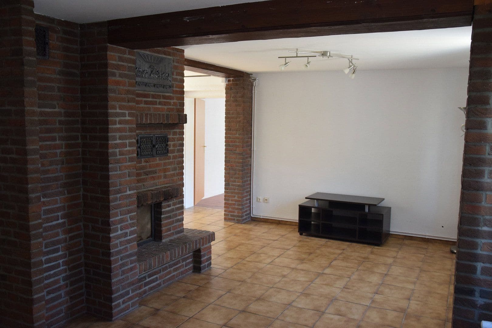 Prenájom bytu 5-izbový 141 m², Gifhorn, Dolné Sasko Prenájom bytu 5-izbový 141 m², Gifhorn, Dolné Sasko