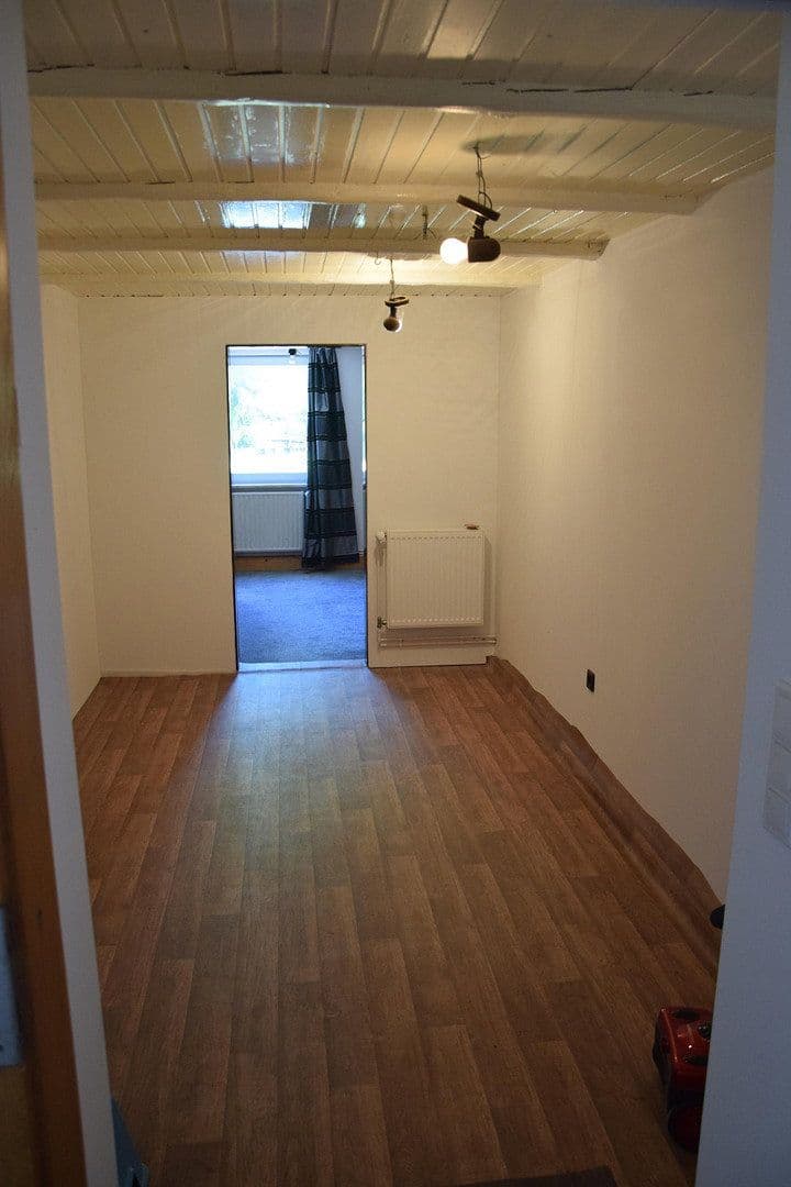 Prenájom bytu 5-izbový 141 m², Gifhorn, Dolné Sasko Prenájom bytu 5-izbový 141 m², Gifhorn, Dolné Sasko