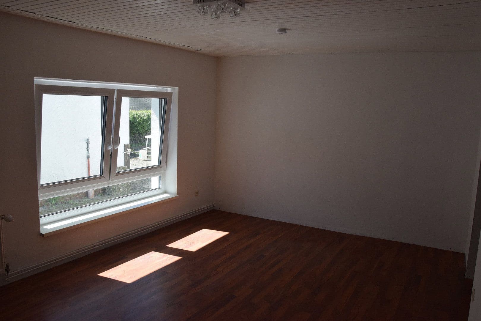 Prenájom bytu 5-izbový 141 m², Gifhorn, Dolné Sasko Prenájom bytu 5-izbový 141 m², Gifhorn, Dolné Sasko