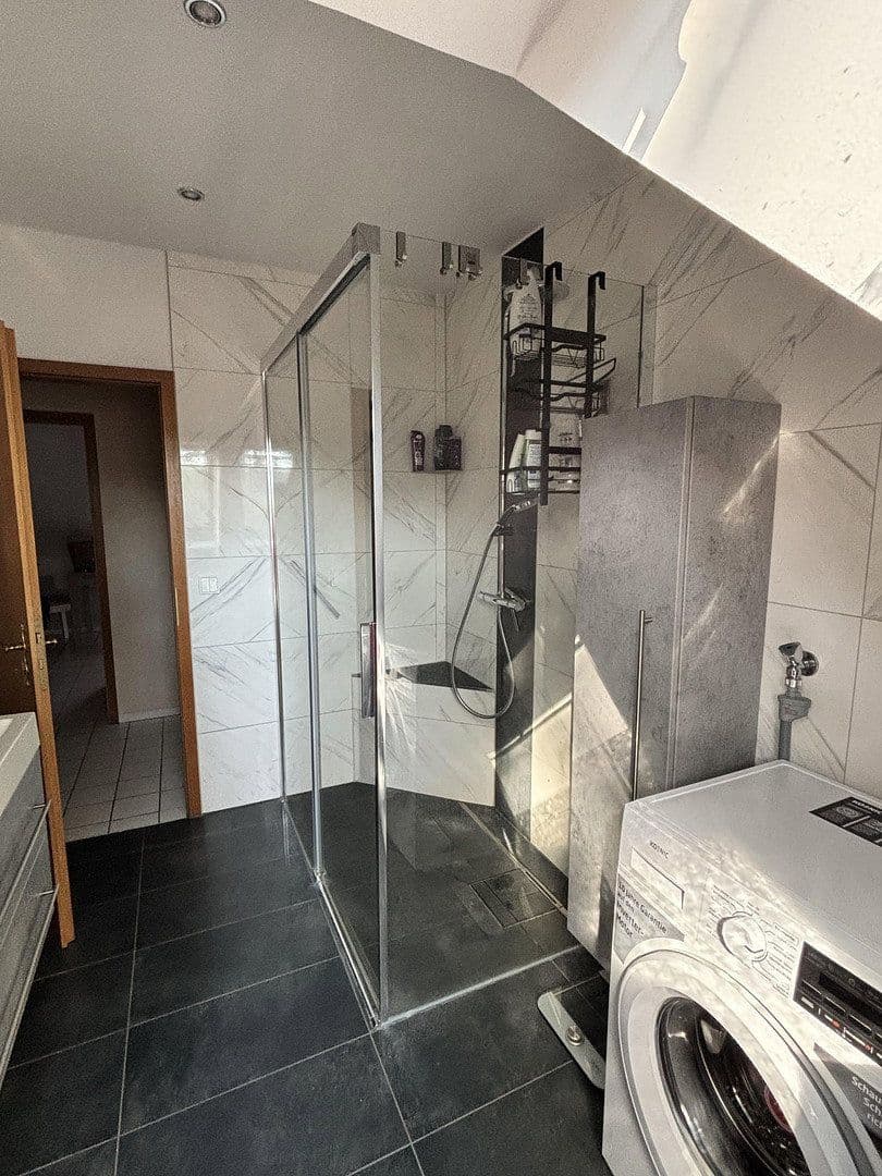 Prenájom bytu 2-izbový 78 m², Seevetal, Dolné Sasko Prenájom bytu 2-izbový 78 m², Seevetal, Dolné Sasko