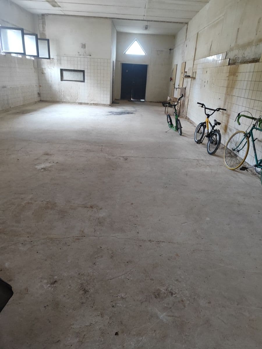 Prenájom nebytového priestoru 115 m², Březovská, Vrané nad Vltavou, Středočeský kraj Prenájom nebytového priestoru 115 m², Březovská, Vrané nad Vltavou, Středočeský kraj