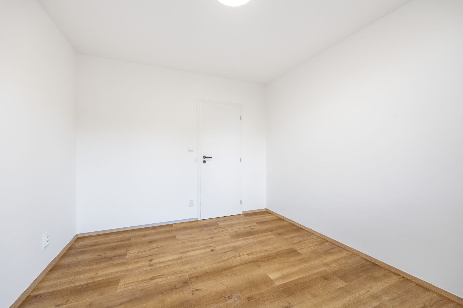 Predaj bytu 3-izbový 74 m², Žandovská, Praha, Praha Predaj bytu 3-izbový 74 m², Žandovská, Praha, Praha