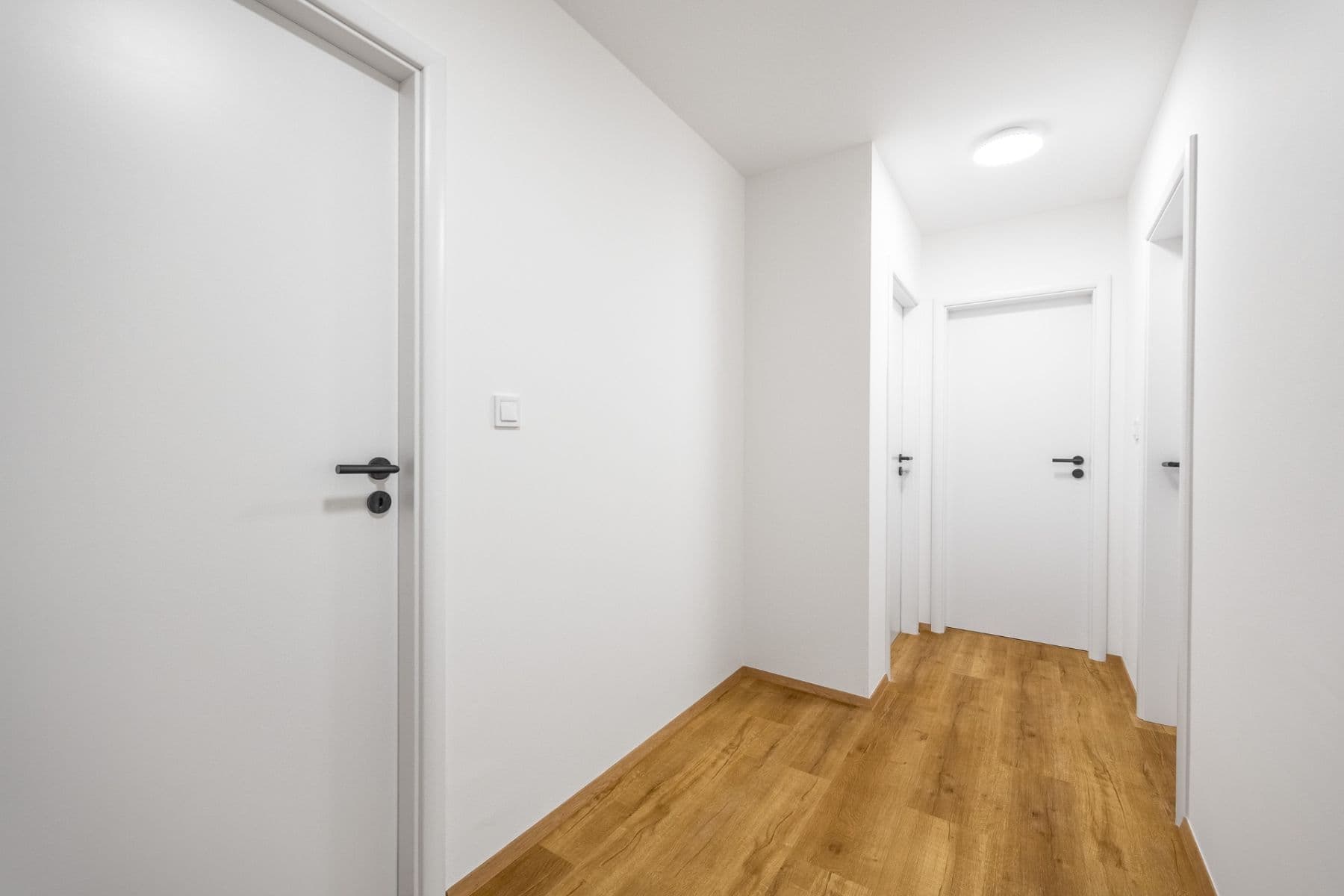 Predaj bytu 3-izbový 74 m², Žandovská, Praha, Praha Predaj bytu 3-izbový 74 m², Žandovská, Praha, Praha