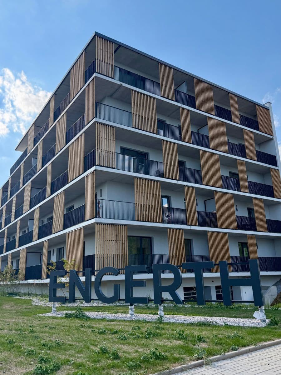 Prenájom bytu 2-izbový 62 m², U Engerthu, Kladno, Středočeský kraj Prenájom bytu 2-izbový 62 m², U Engerthu, Kladno, Středočeský kraj