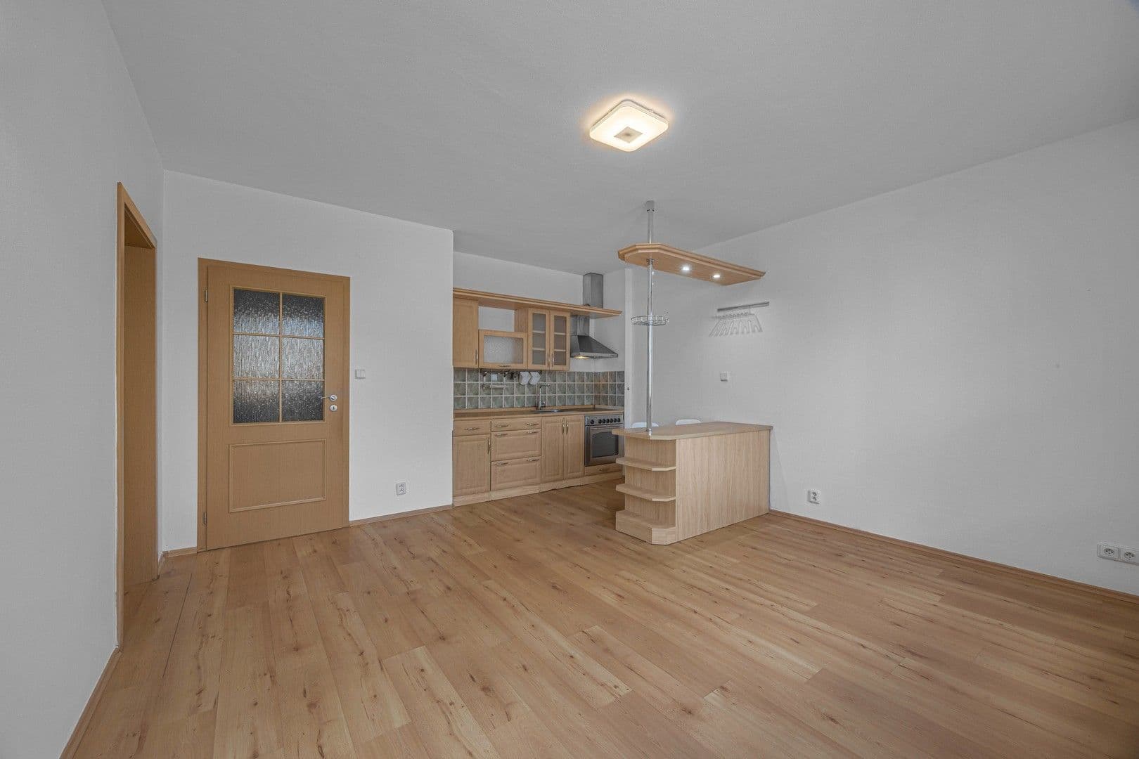 Prenájom bytu 2-izbový 42 m², Záběhlická, Praha, Praha Prenájom bytu 2-izbový 42 m², Záběhlická, Praha, Praha
