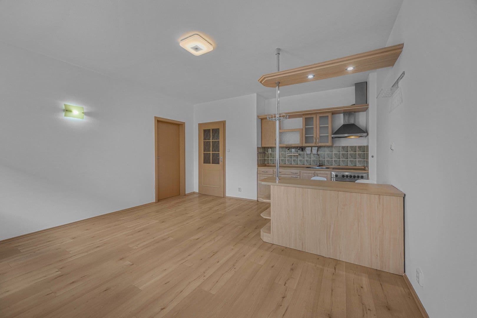 Prenájom bytu 2-izbový 42 m², Záběhlická, Praha, Praha Prenájom bytu 2-izbový 42 m², Záběhlická, Praha, Praha