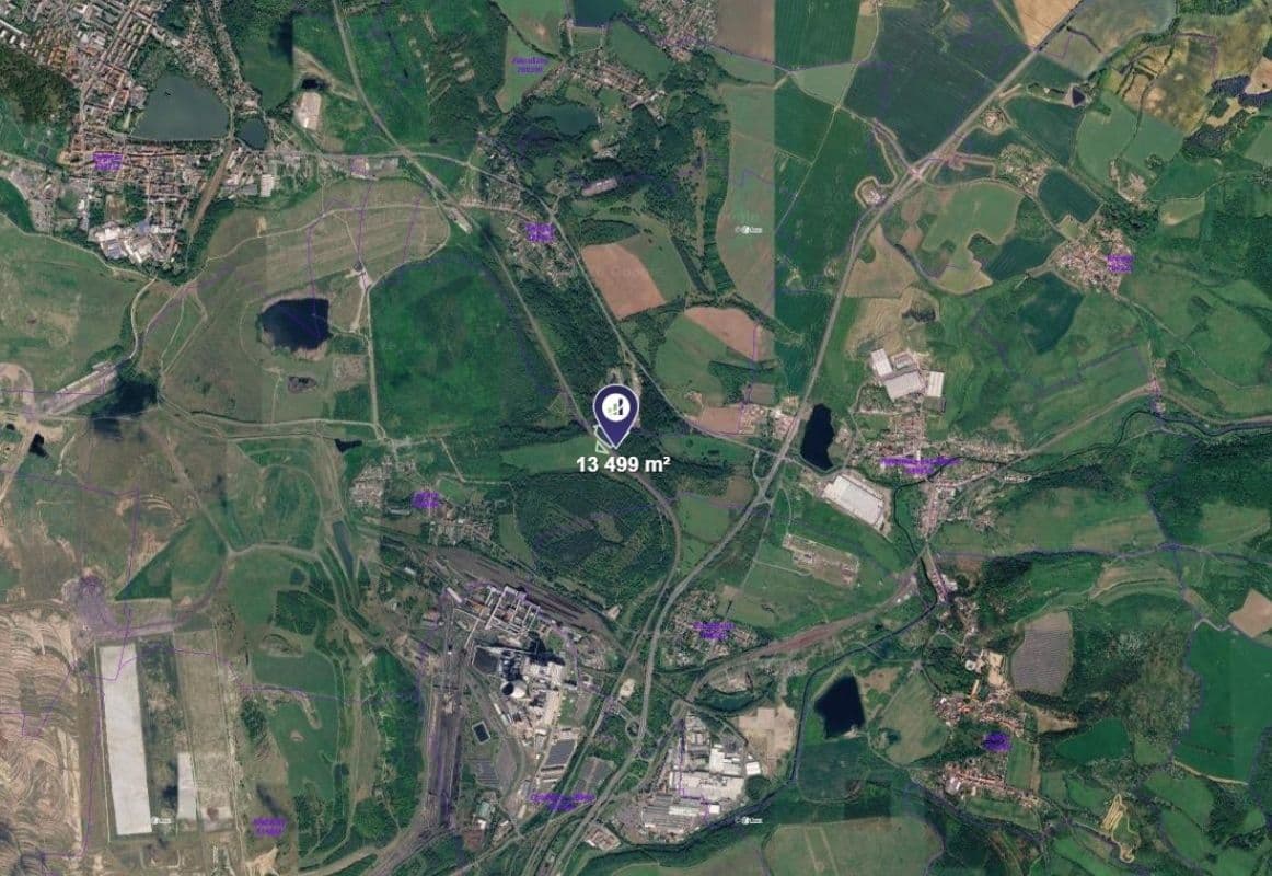 Predaj pozemku 13.499 m², Hostomice, Ústecký kraj Predaj pozemku 13.499 m², Hostomice, Ústecký kraj