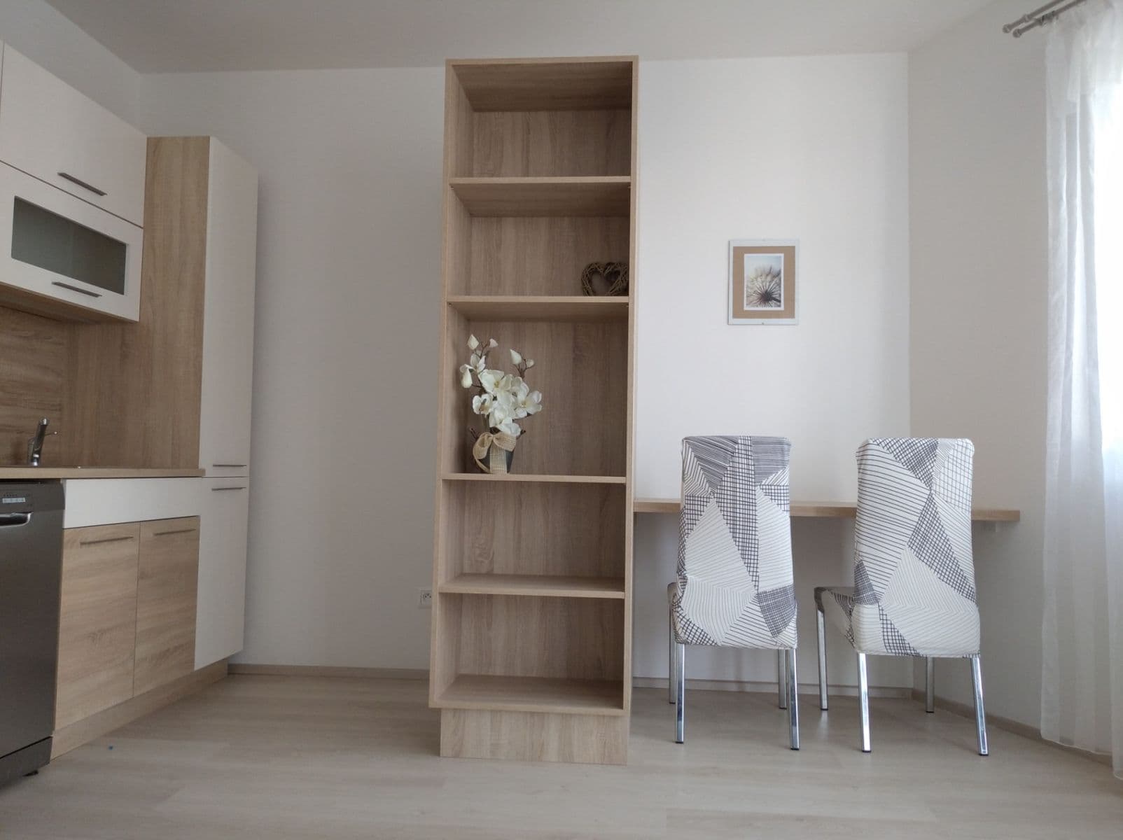Prenájom bytu 2-izbový 43 m², Eduarda Hamburgera, Olomouc, Olomoucký kraj Prenájom bytu 2-izbový 43 m², Eduarda Hamburgera, Olomouc, Olomoucký kraj