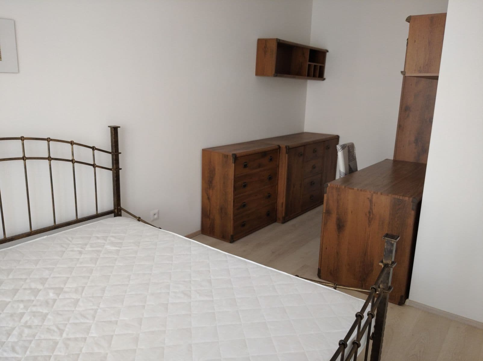 Prenájom bytu 2-izbový 43 m², Eduarda Hamburgera, Olomouc, Olomoucký kraj Prenájom bytu 2-izbový 43 m², Eduarda Hamburgera, Olomouc, Olomoucký kraj
