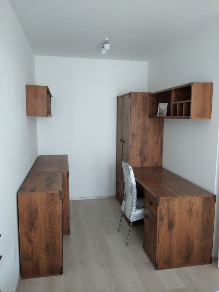 Prenájom bytu 2-izbový 43 m², Eduarda Hamburgera, Olomouc, Olomoucký kraj Prenájom bytu 2-izbový 43 m², Eduarda Hamburgera, Olomouc, Olomoucký kraj