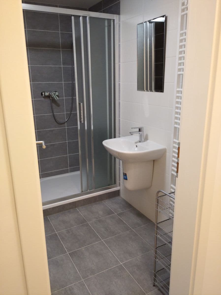Prenájom bytu 2-izbový 43 m², Eduarda Hamburgera, Olomouc, Olomoucký kraj Prenájom bytu 2-izbový 43 m², Eduarda Hamburgera, Olomouc, Olomoucký kraj