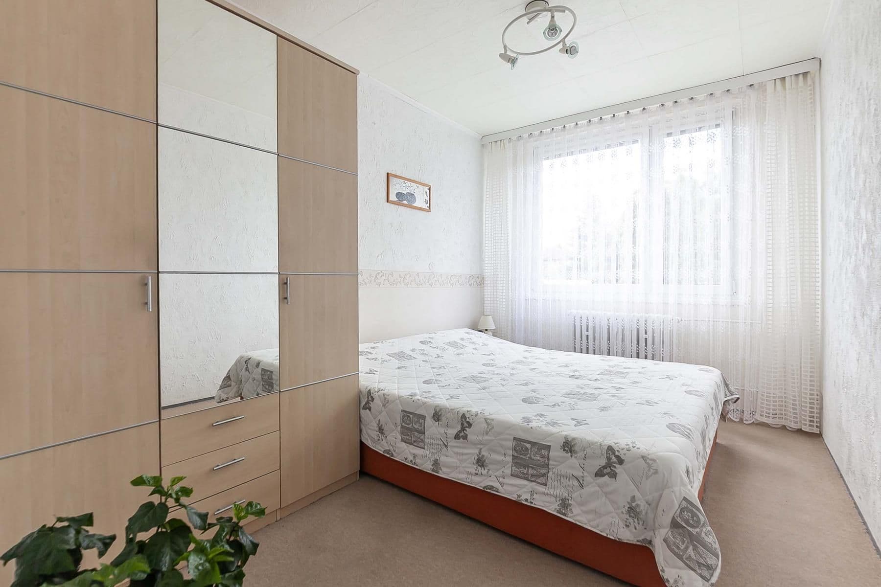 Predaj bytu 2-izbový 42 m², Školská, Hostivice, Středočeský kraj Predaj bytu 2-izbový 42 m², Školská, Hostivice, Středočeský kraj