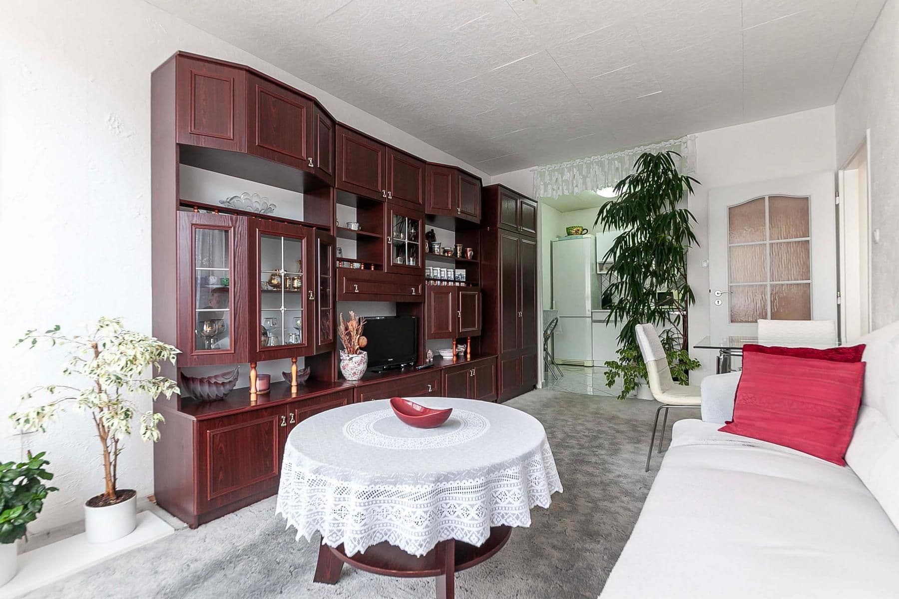 Predaj bytu 2-izbový 42 m², Školská, Hostivice, Středočeský kraj Predaj bytu 2-izbový 42 m², Školská, Hostivice, Středočeský kraj