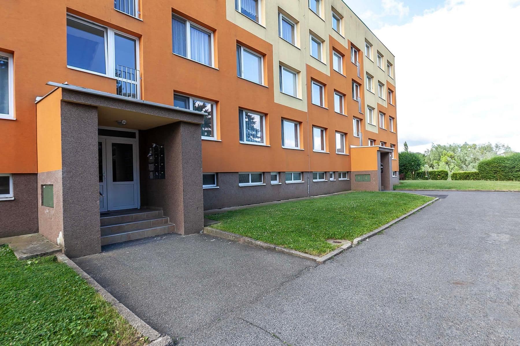 Predaj bytu 2-izbový 42 m², Školská, Hostivice, Středočeský kraj Predaj bytu 2-izbový 42 m², Školská, Hostivice, Středočeský kraj