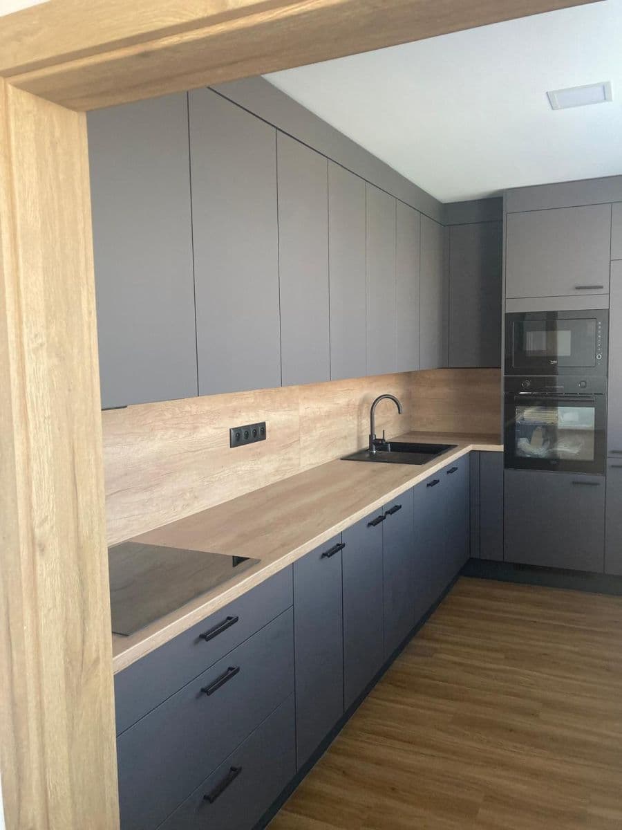 Prenájom bytu 3-izbový 71 m², Černá, Opava, Moravskoslezský kraj Prenájom bytu 3-izbový 71 m², Černá, Opava, Moravskoslezský kraj
