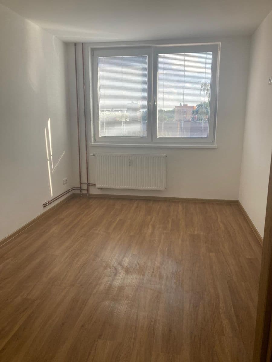 Prenájom bytu 3-izbový 71 m², Černá, Opava, Moravskoslezský kraj Prenájom bytu 3-izbový 71 m², Černá, Opava, Moravskoslezský kraj