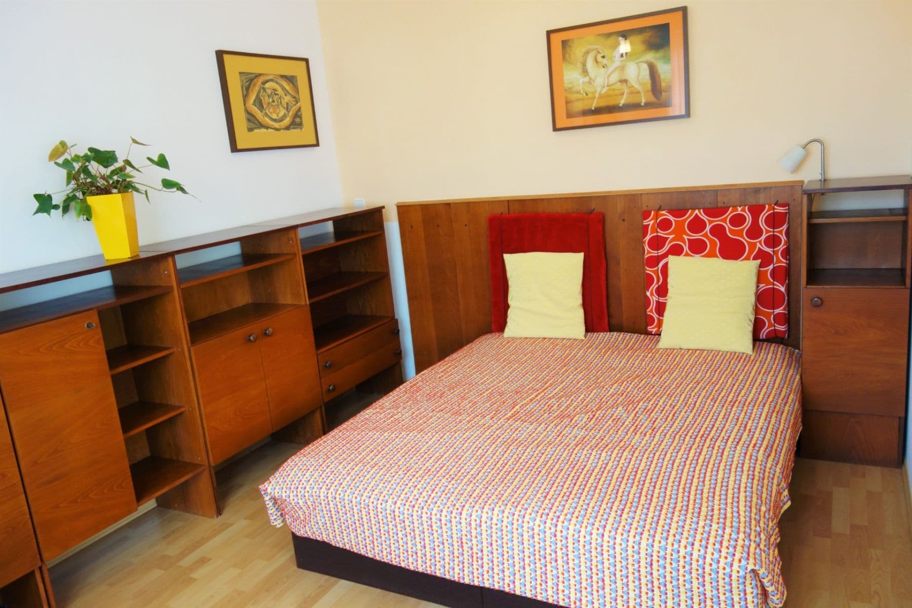 Prenájom bytu 2-izbový 52 m², Naskové, Praha, Praha Prenájom bytu 2-izbový 52 m², Naskové, Praha, Praha