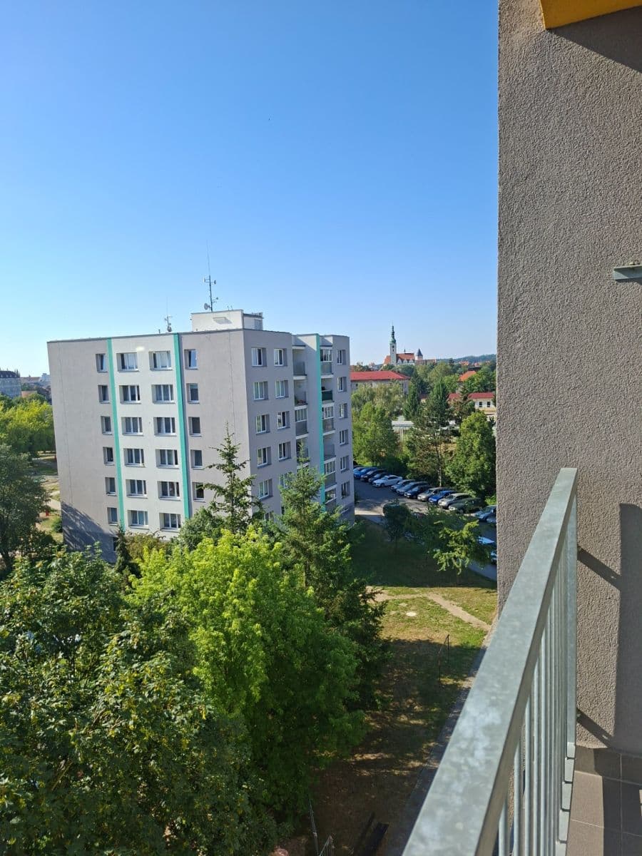 Predaj bytu 3-izbový 69 m², Československé armády, Tábor, Jihočeský kraj Predaj bytu 3-izbový 69 m², Československé armády, Tábor, Jihočeský kraj