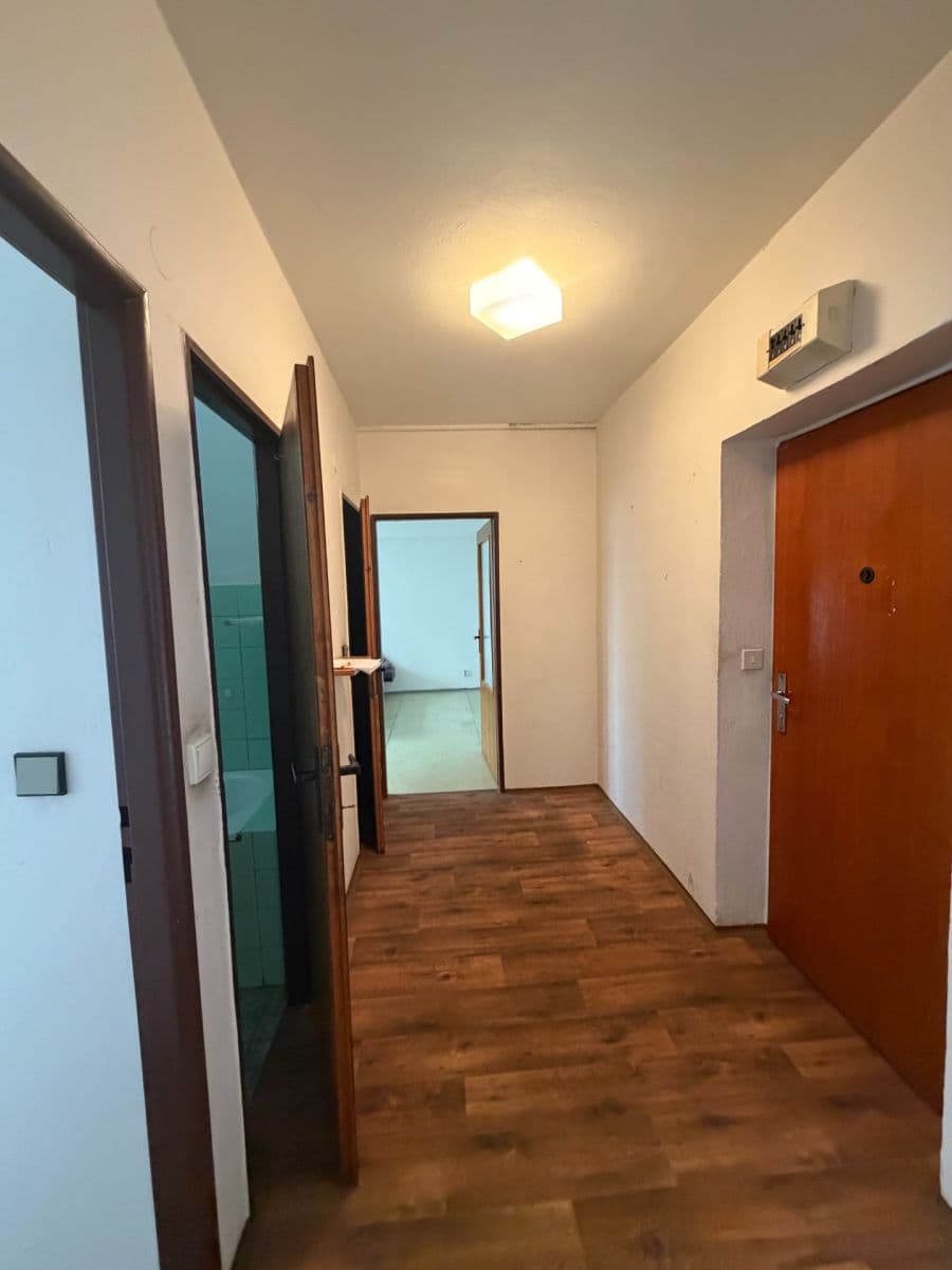 Predaj bytu 2-izbový 61 m², Jana Palacha, Mladá Boleslav, Středočeský kraj Predaj bytu 2-izbový 61 m², Jana Palacha, Mladá Boleslav, Středočeský kraj