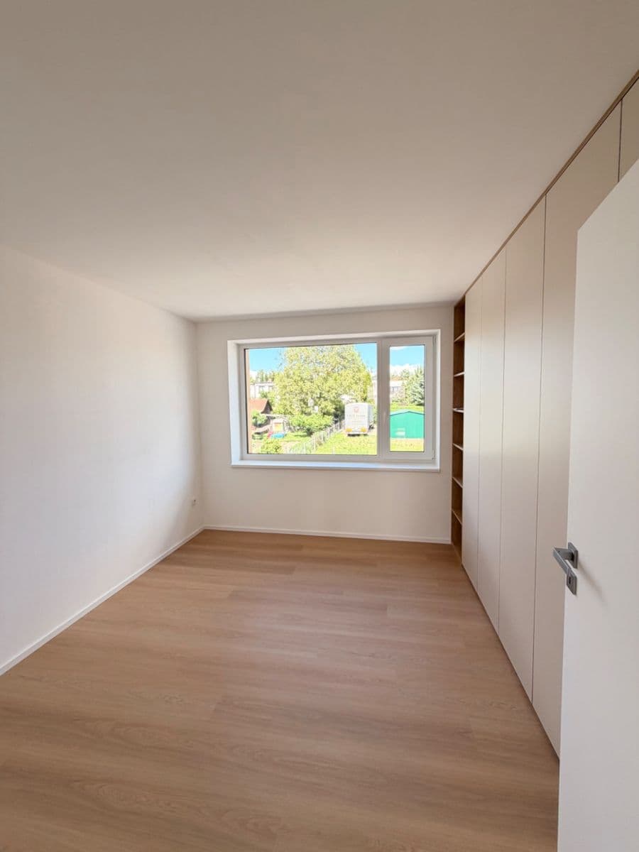 Prenájom bytu 4-izbový 75 m², Končinská, Litomyšl, Pardubický kraj Prenájom bytu 4-izbový 75 m², Končinská, Litomyšl, Pardubický kraj