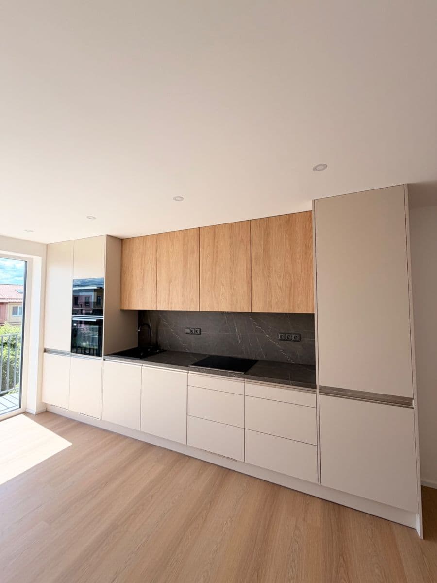 Prenájom bytu 4-izbový 75 m², Končinská, Litomyšl, Pardubický kraj Prenájom bytu 4-izbový 75 m², Končinská, Litomyšl, Pardubický kraj