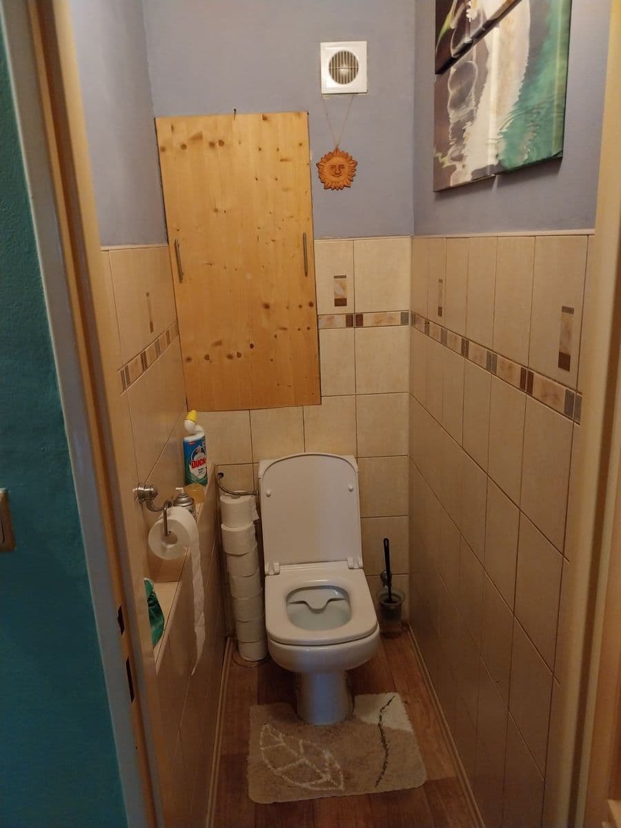 Predaj bytu 3-izbový 73 m², Litevská, Kladno, Středočeský kraj Predaj bytu 3-izbový 73 m², Litevská, Kladno, Středočeský kraj