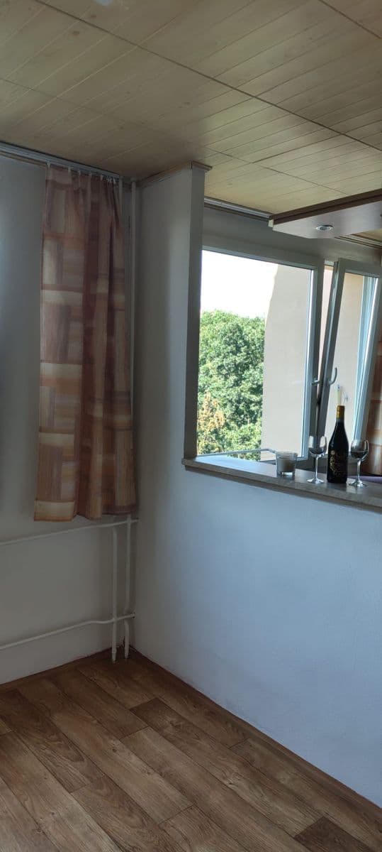 Predaj bytu 3-izbový 76 m², Litevská, Kladno, Středočeský kraj Predaj bytu 3-izbový 76 m², Litevská, Kladno, Středočeský kraj