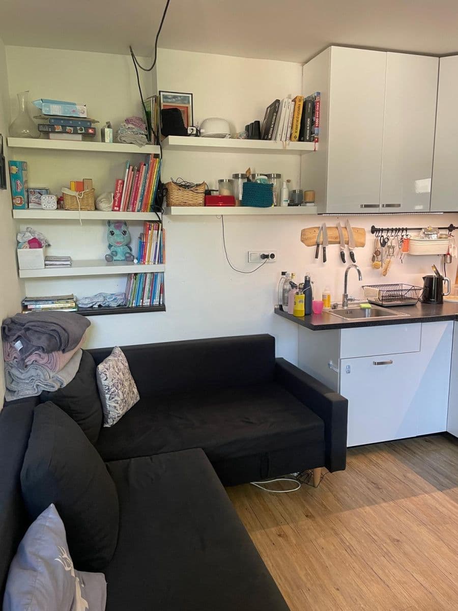 Prenájom bytu 1-izbový 34 m², Fibichova, Jihlava, Kraj Vysočina Prenájom bytu 1-izbový 34 m², Fibichova, Jihlava, Kraj Vysočina
