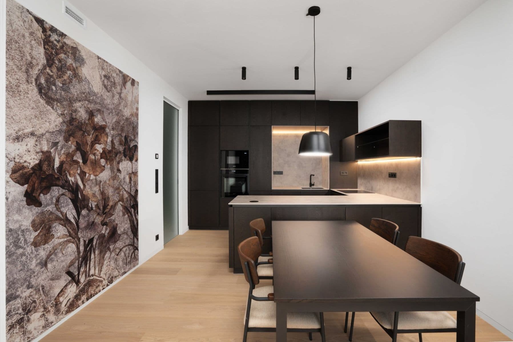 Prenájom bytu 2-izbový 61 m², Vítězné náměstí, Praha, Praha Prenájom bytu 2-izbový 61 m², Vítězné náměstí, Praha, Praha