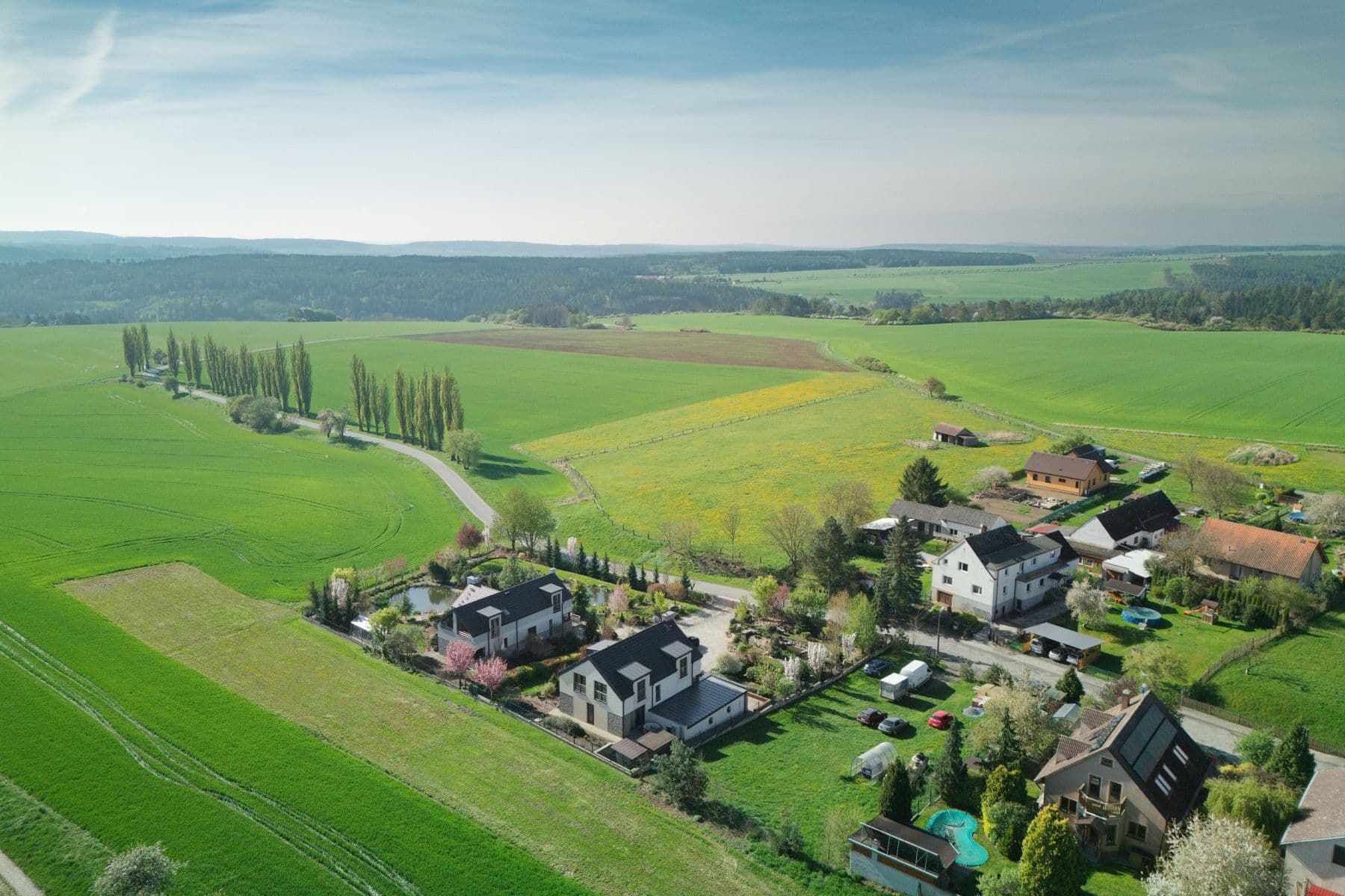 Predaj pozemku 1.129 m², Dolní Břežany, Středočeský kraj Predaj pozemku 1.129 m², Dolní Břežany, Středočeský kraj
