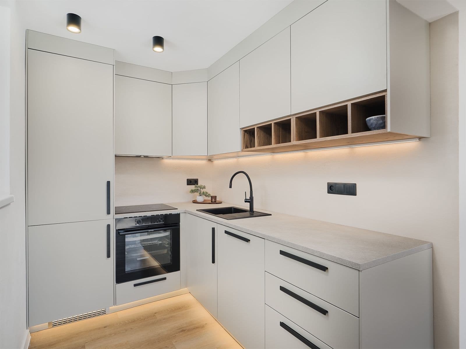 Predaj bytu 4-izbový 71 m², Hekrova, Praha, Praha Predaj bytu 4-izbový 71 m², Hekrova, Praha, Praha