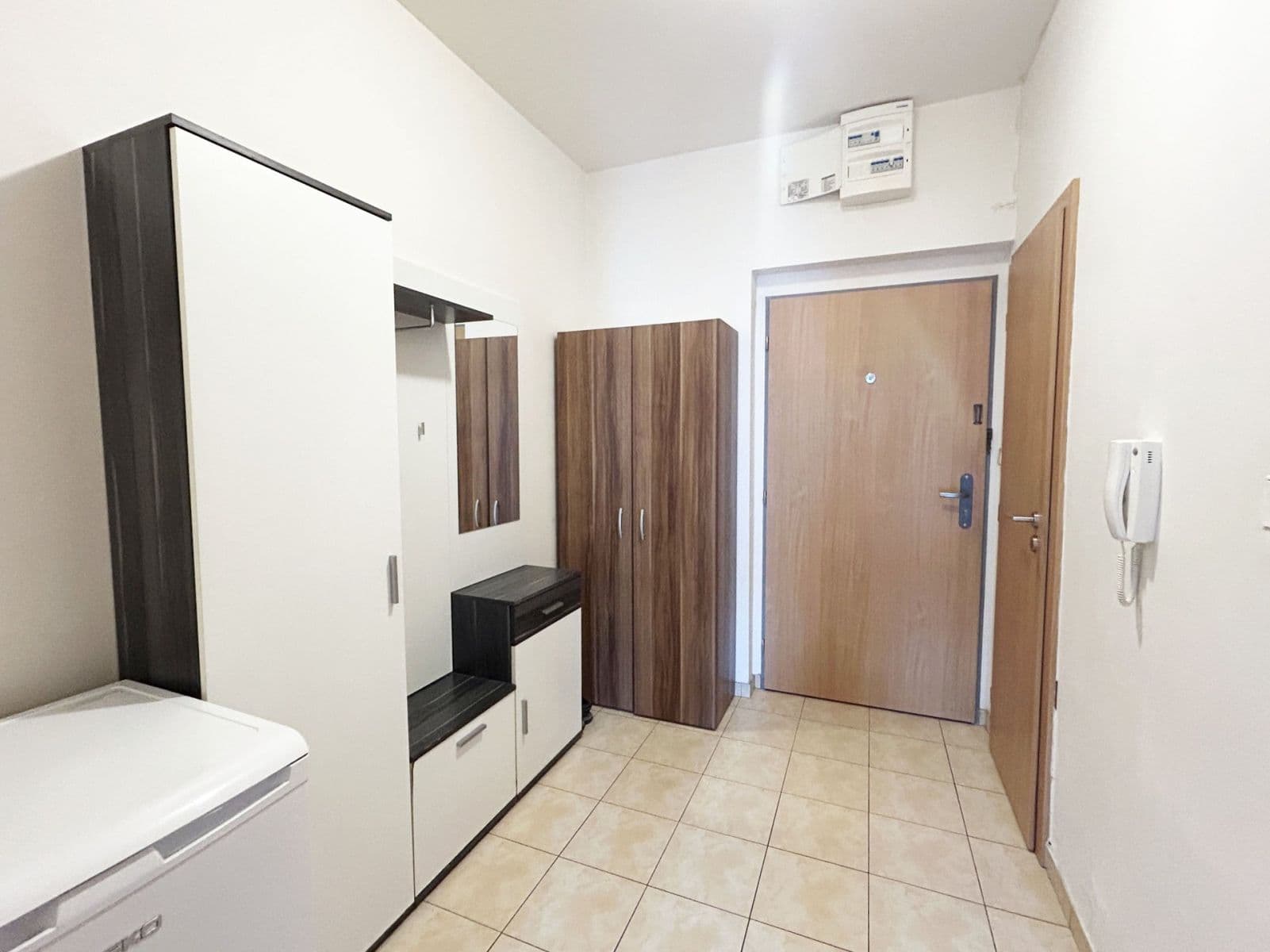 Prenájom bytu 1-izbový 34 m², Mlýnská, Kolín, Středočeský kraj Prenájom bytu 1-izbový 34 m², Mlýnská, Kolín, Středočeský kraj