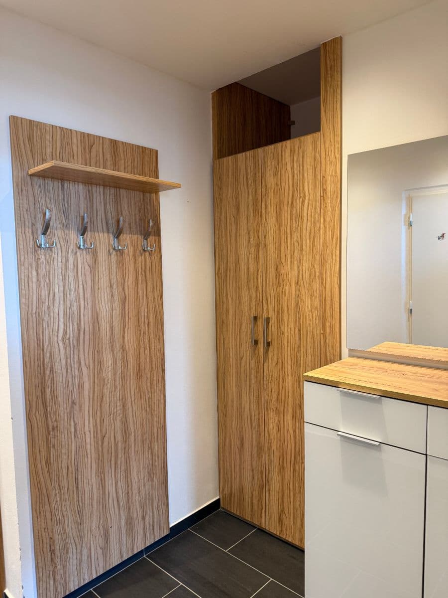 Predaj bytu 3-izbový 77 m², Láskova, Praha, Praha Predaj bytu 3-izbový 77 m², Láskova, Praha, Praha