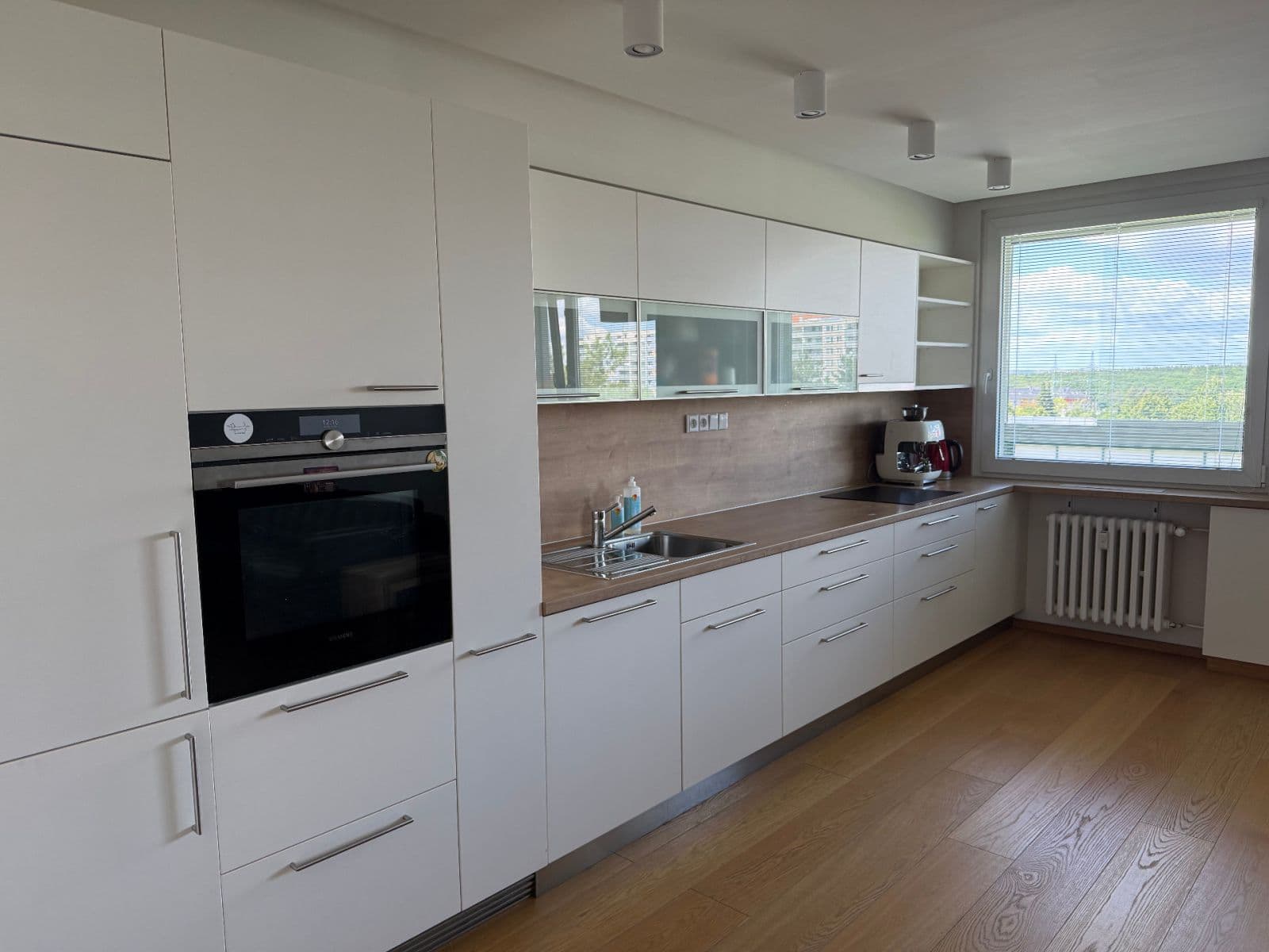 Predaj bytu 3-izbový 77 m², Láskova, Praha, Praha Predaj bytu 3-izbový 77 m², Láskova, Praha, Praha