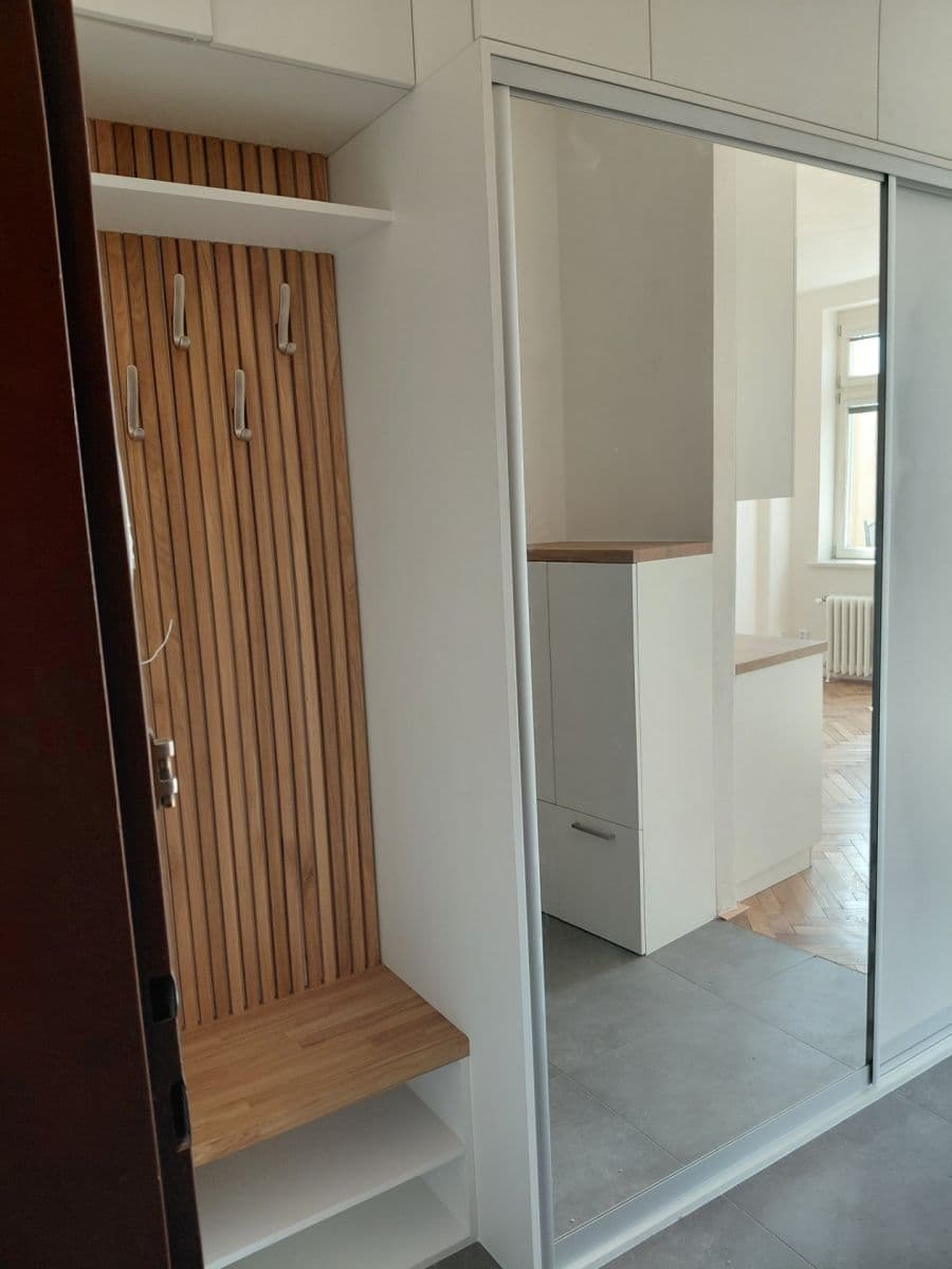 Prenájom bytu 1-izbový 24 m², Veletržní, Praha, Praha Prenájom bytu 1-izbový 24 m², Veletržní, Praha, Praha
