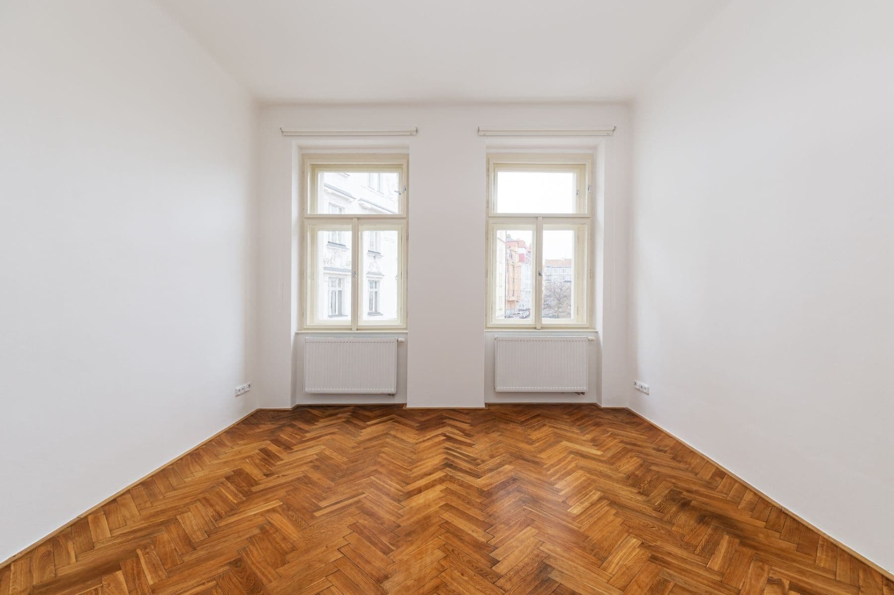 Prenájom bytu 1-izbový 45 m², Kamenická, Praha, Praha Prenájom bytu 1-izbový 45 m², Kamenická, Praha, Praha